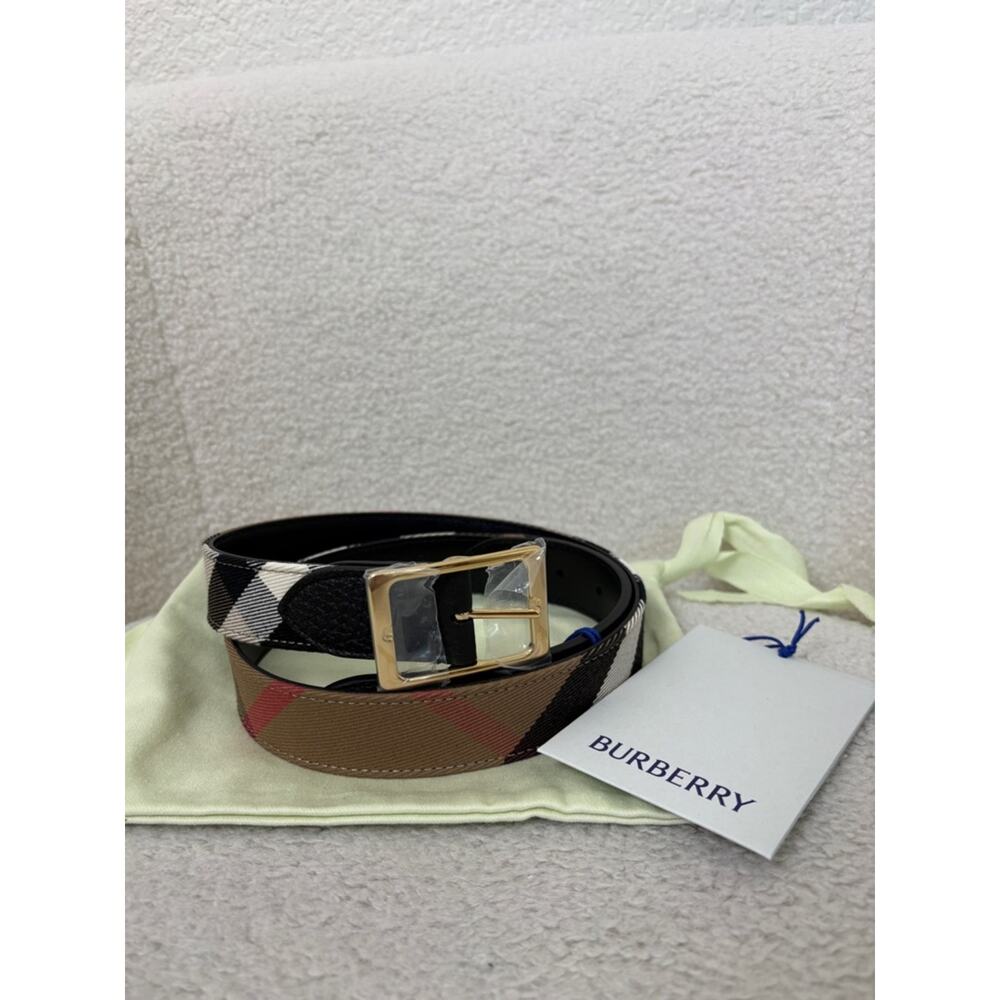 Burberry Classic Check Leather Belt in Beige/Black NEW 75cm - Picture 4 of 9